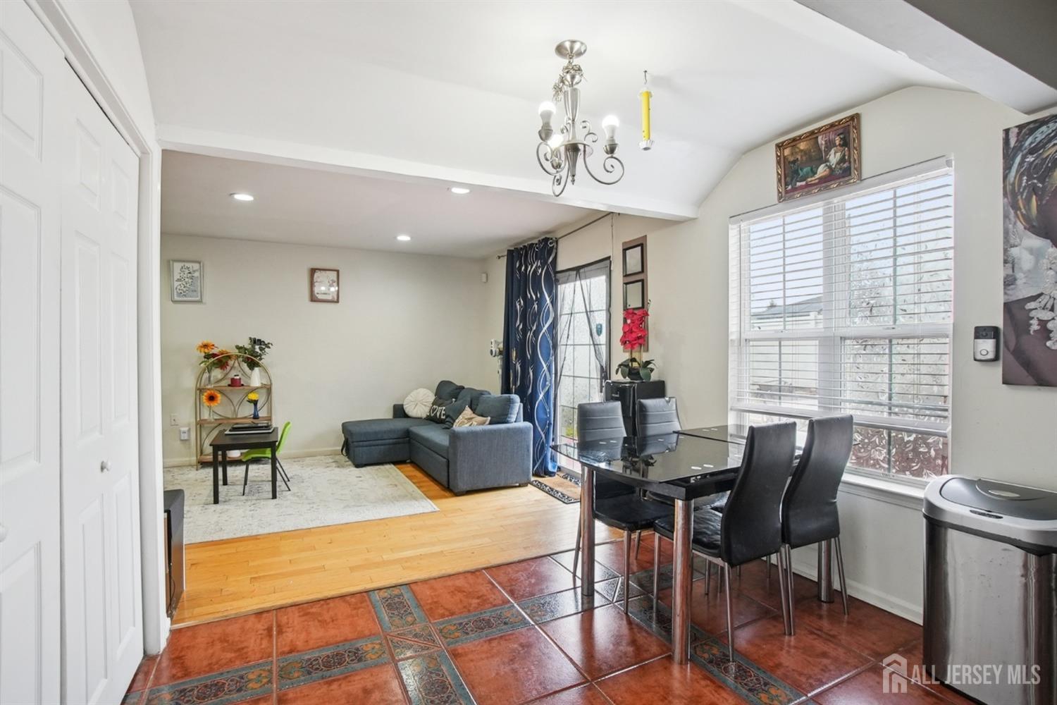 19 Edgegrove Street, Edison, NJ, 08837 image 12