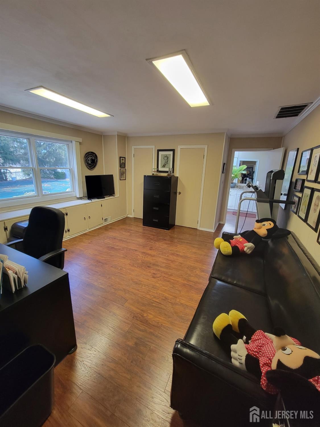 7 Colonial Court, Manalapan, NJ, 07726 image 16