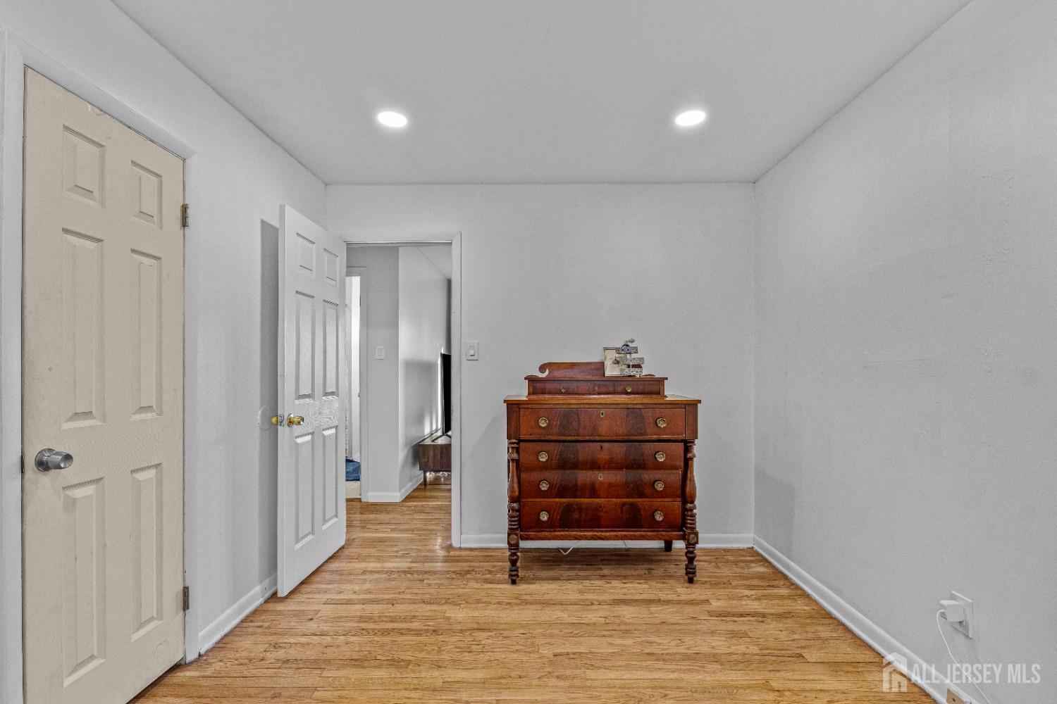 396 S 7th Avenue, Highland Park, NJ, 08904 image 9