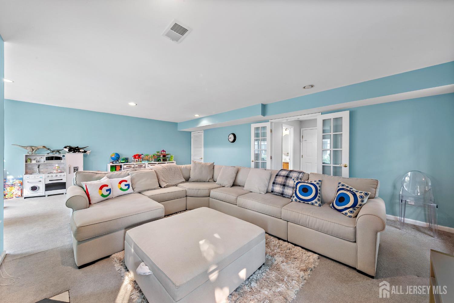 19 S Shore Drive, South Amboy, NJ, 08879 image 35