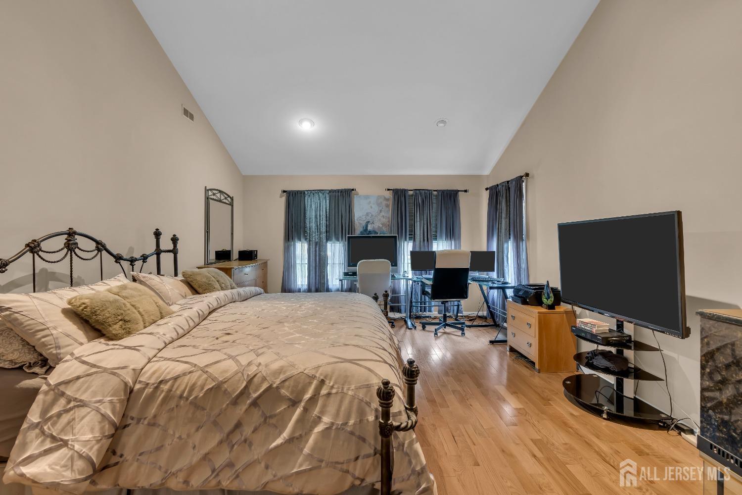 11 Dana Court, Manalapan, NJ, 07726 image 30