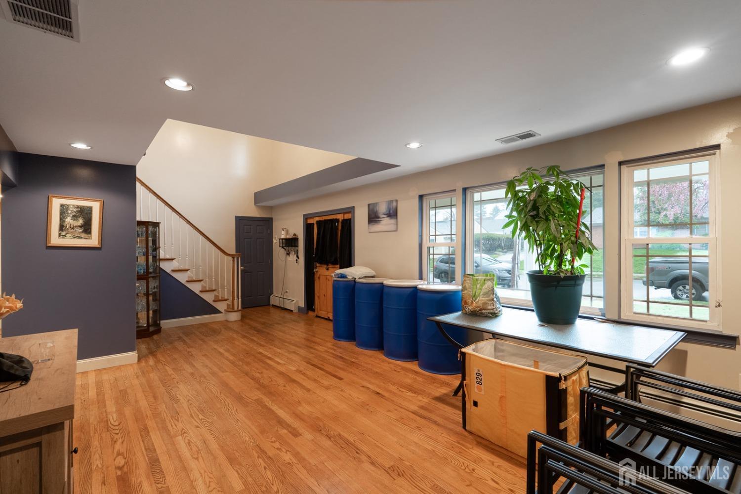 70 Jefferson Avenue Image 4