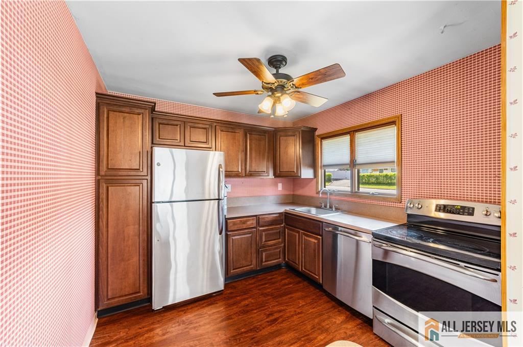 8 Farmbrook Drive, Old Bridge, NJ, 08857 image 9
