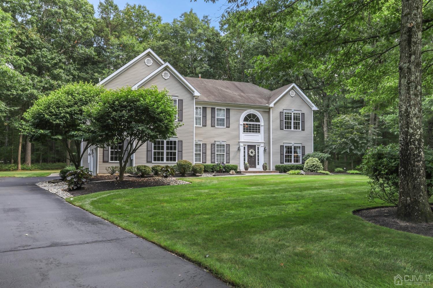 8 Iroquois Court, Colts Neck, NJ, 07722 image 7