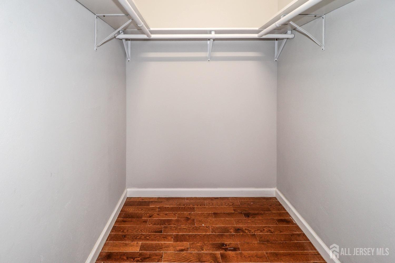 33 2nd Street, Raritan, NJ, 08869 image 15