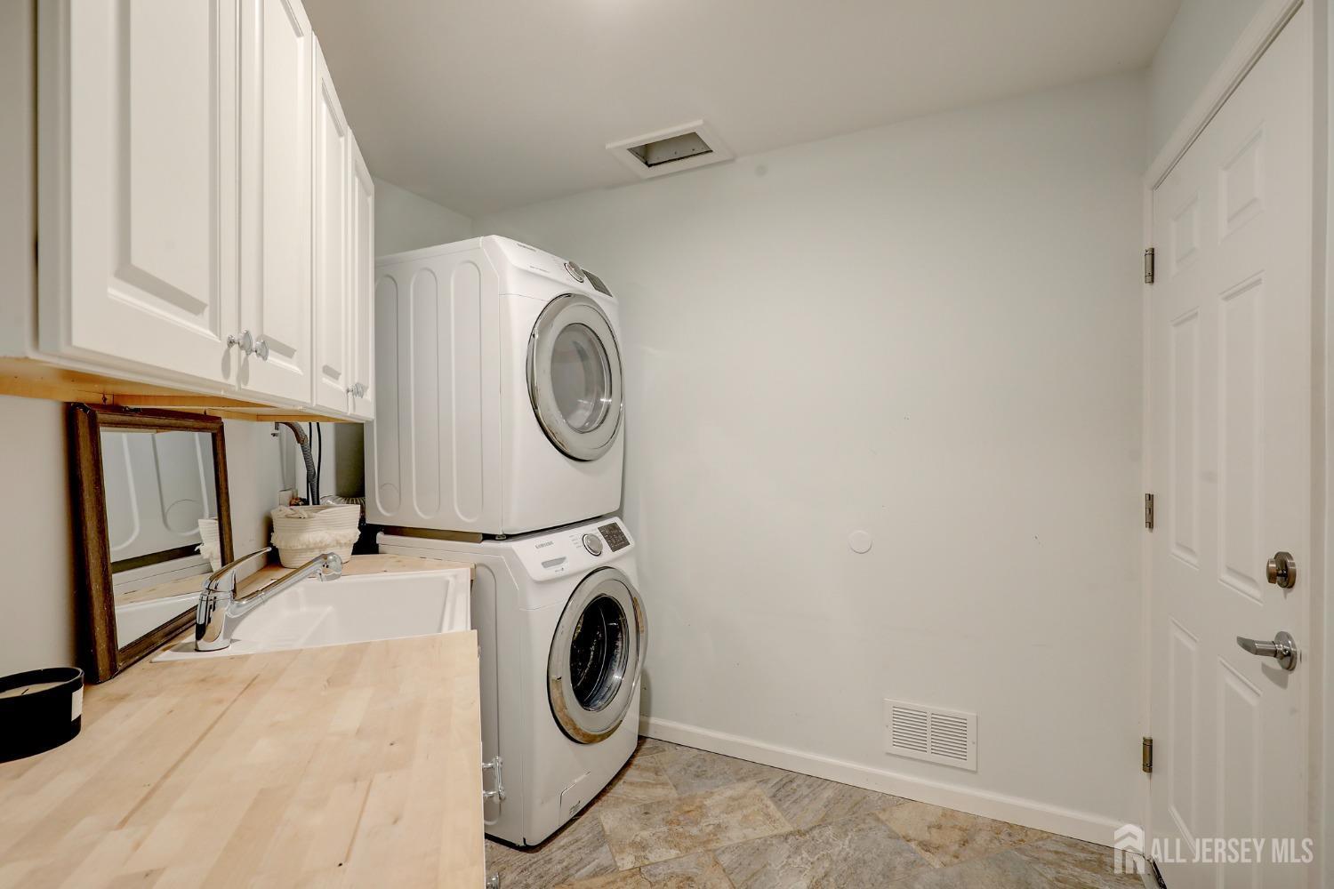 26 Kennedy Boulevard, Old Bridge, NJ, 08857 image 19
