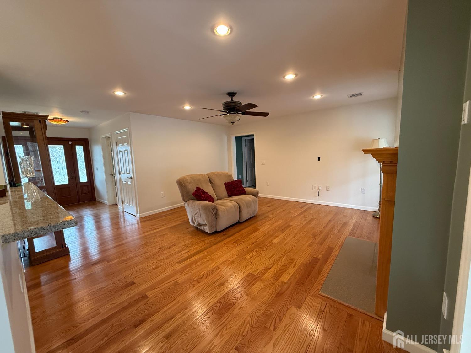 43 Lake Avenue, Helmetta, NJ, 08828 image 10