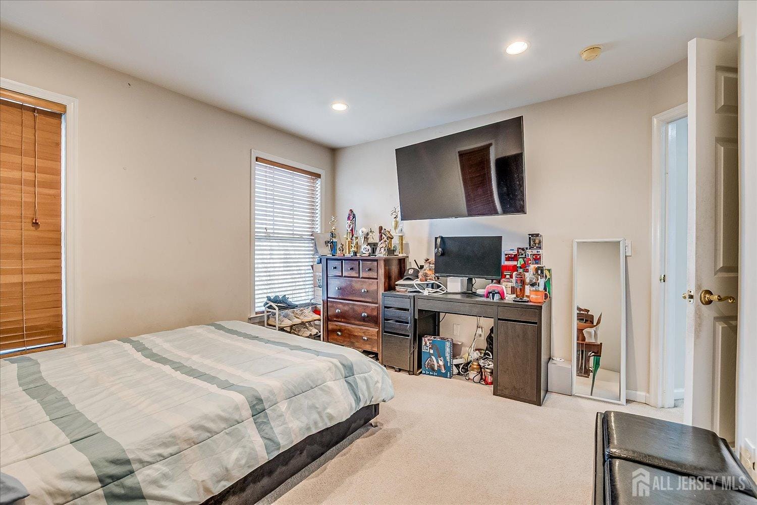 89 South Shore Drive, South Amboy, NJ, 08879 image 42