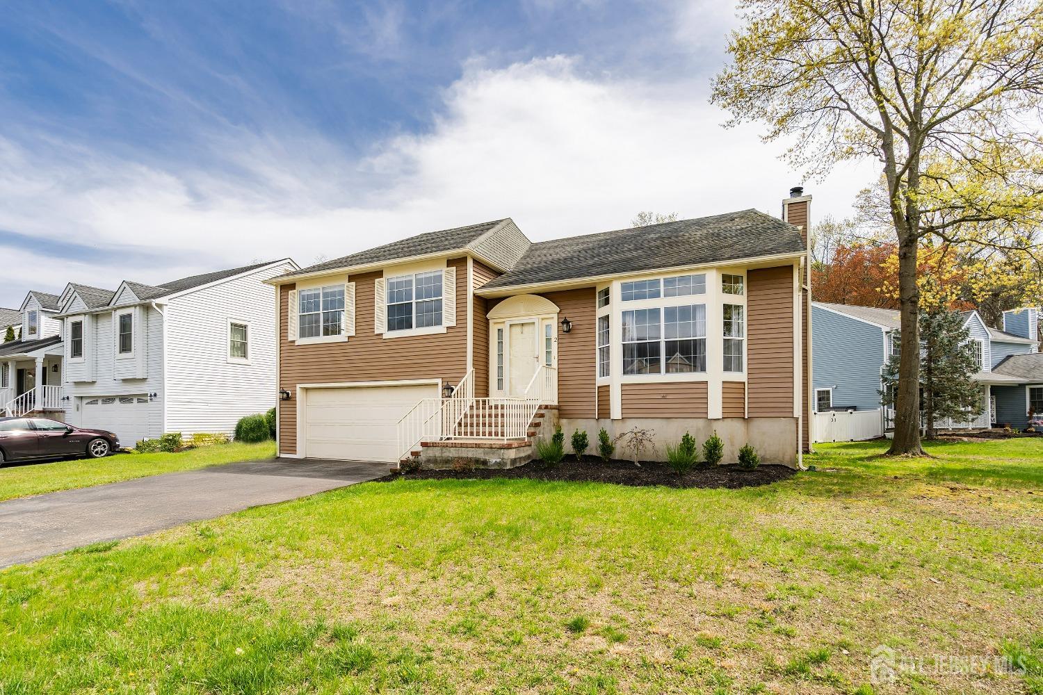 2 Honey Locust Lane Lane, Howell, NJ, 07731 image 25
