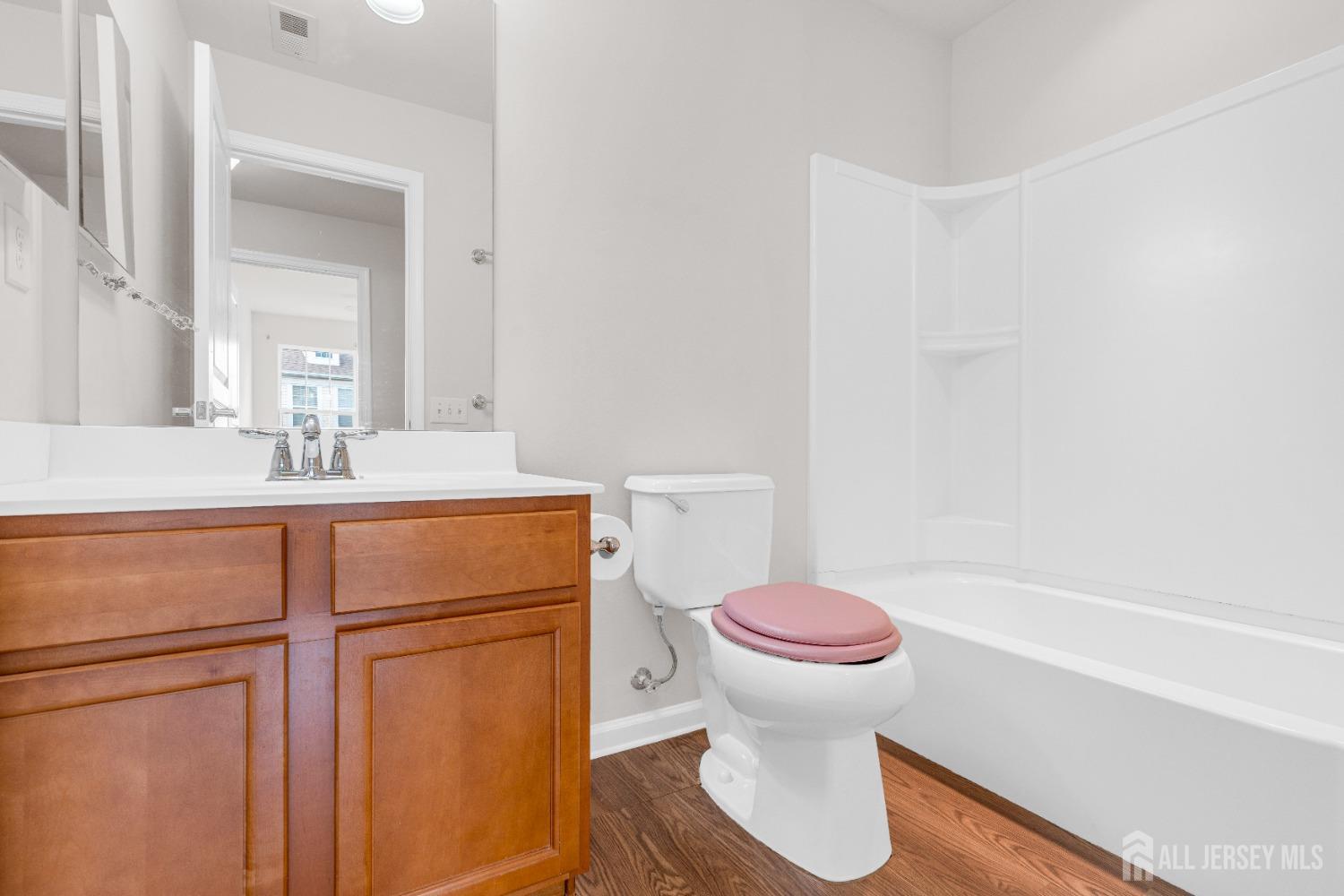 1202 Ella Lane, Highland Park, NJ, 08904 image 30