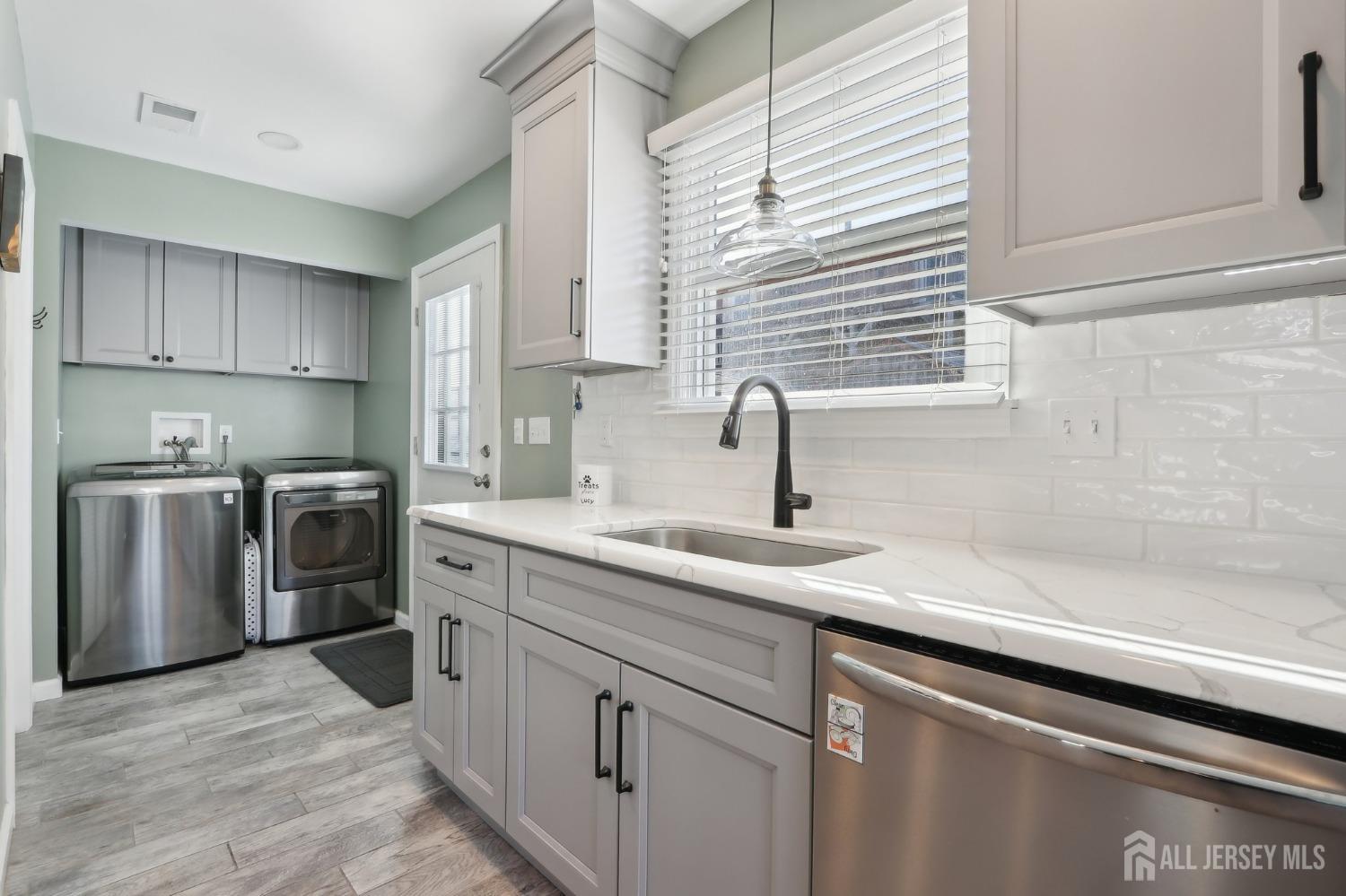 802 CENTER Street, Union Beach, NJ, 07735 image 8