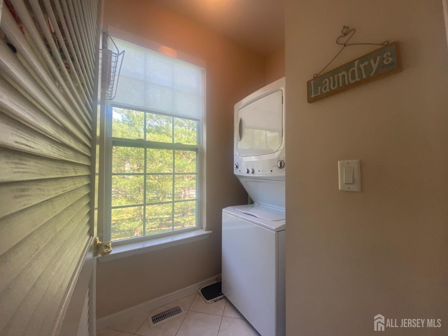 86 Eddington Lane, Monroe, NJ, 08831 image 11