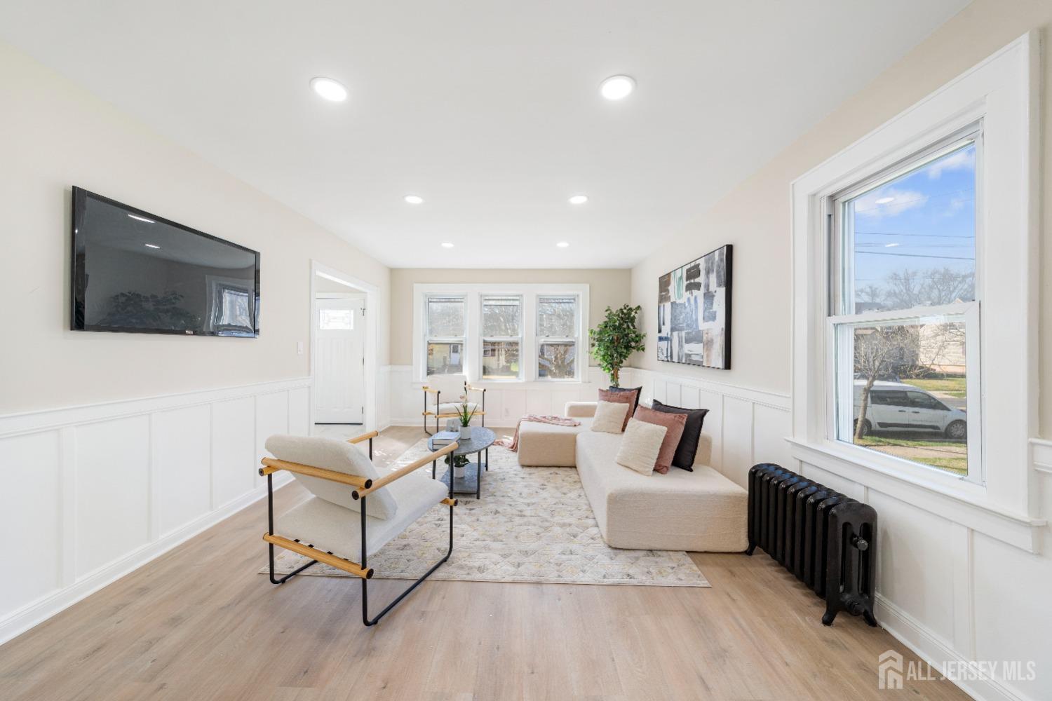 536 Spruce Avenue Image 5