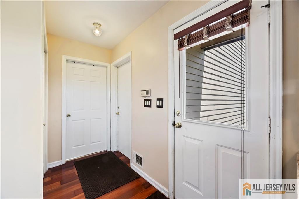 6 Miller Farm Road, Franklin, NJ, 08873 image 24