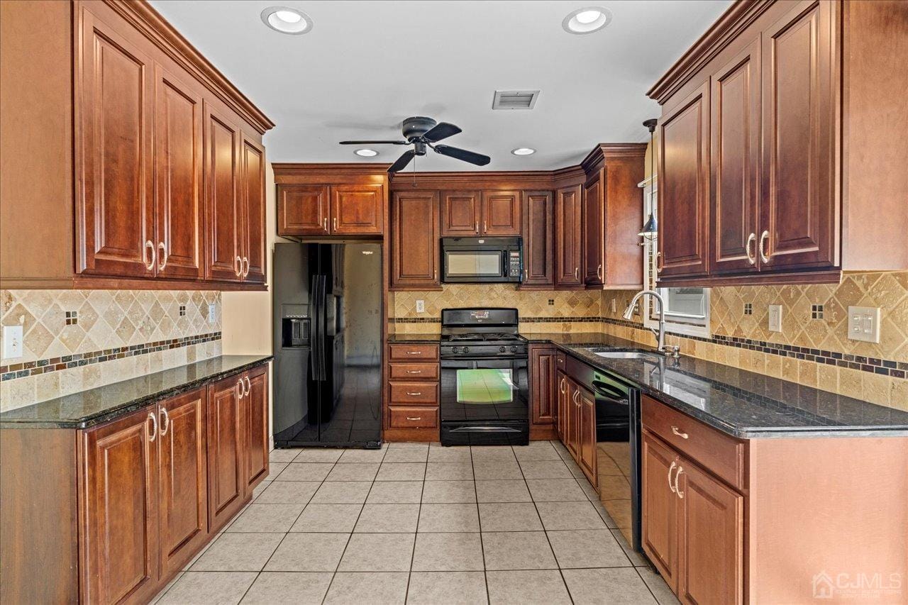 60 Maple Avenue, Keansburg, NJ, 07734 image 12