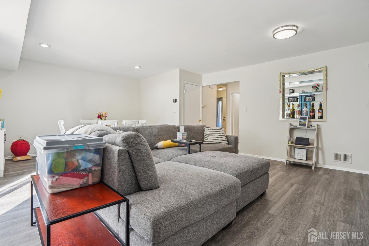 165 Essex Avenue 110 Image 4