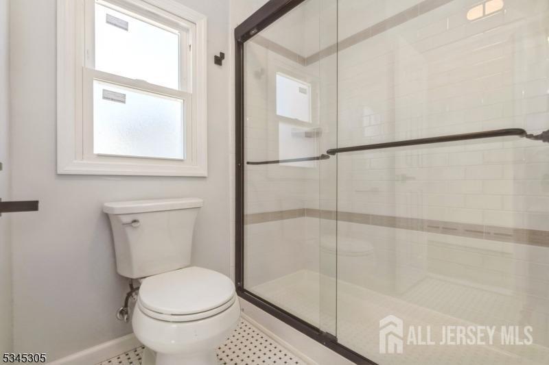 88 Roosevelt Avenue, Old Bridge, NJ, 08879 image 8