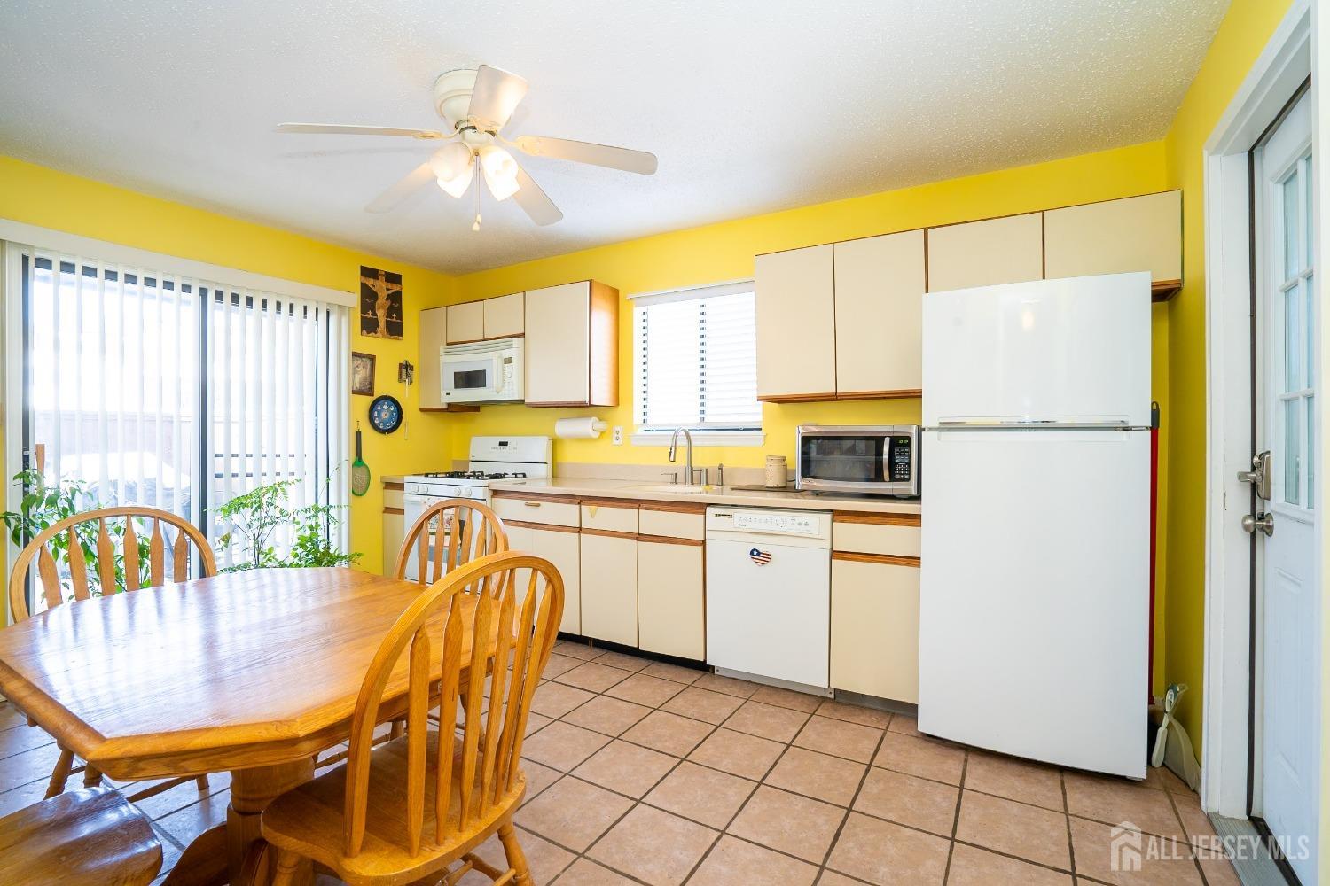 137 Kingsberry Drive, Franklin, NJ, 08873 image 15