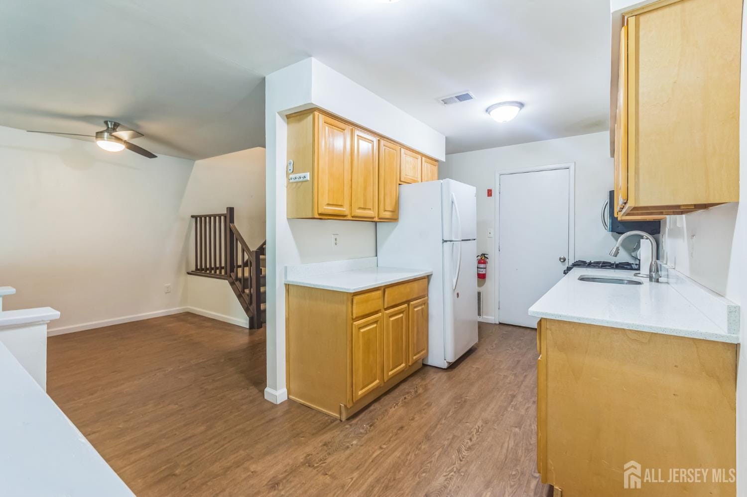 95 Lexington Circle, Old Bridge, NJ, 07747 image 9