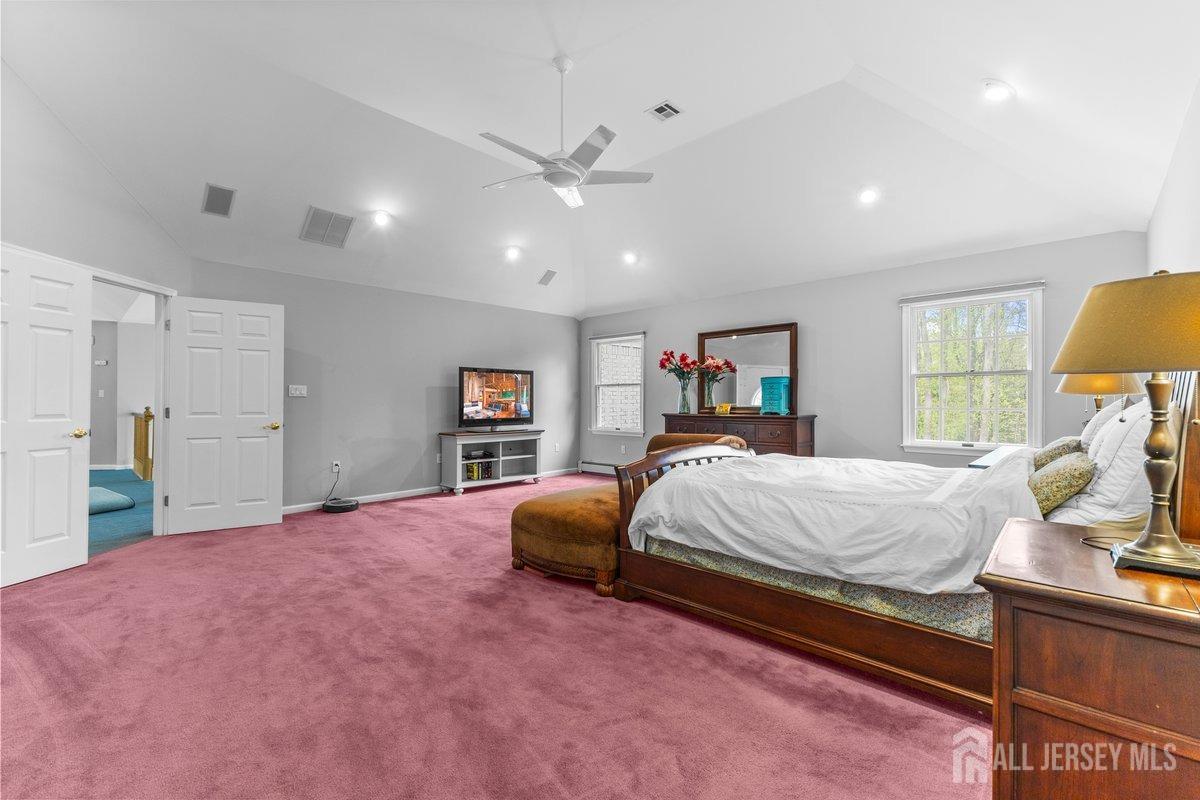 818 Holmdel Road B, Holmdel, NJ, 07733 image 27