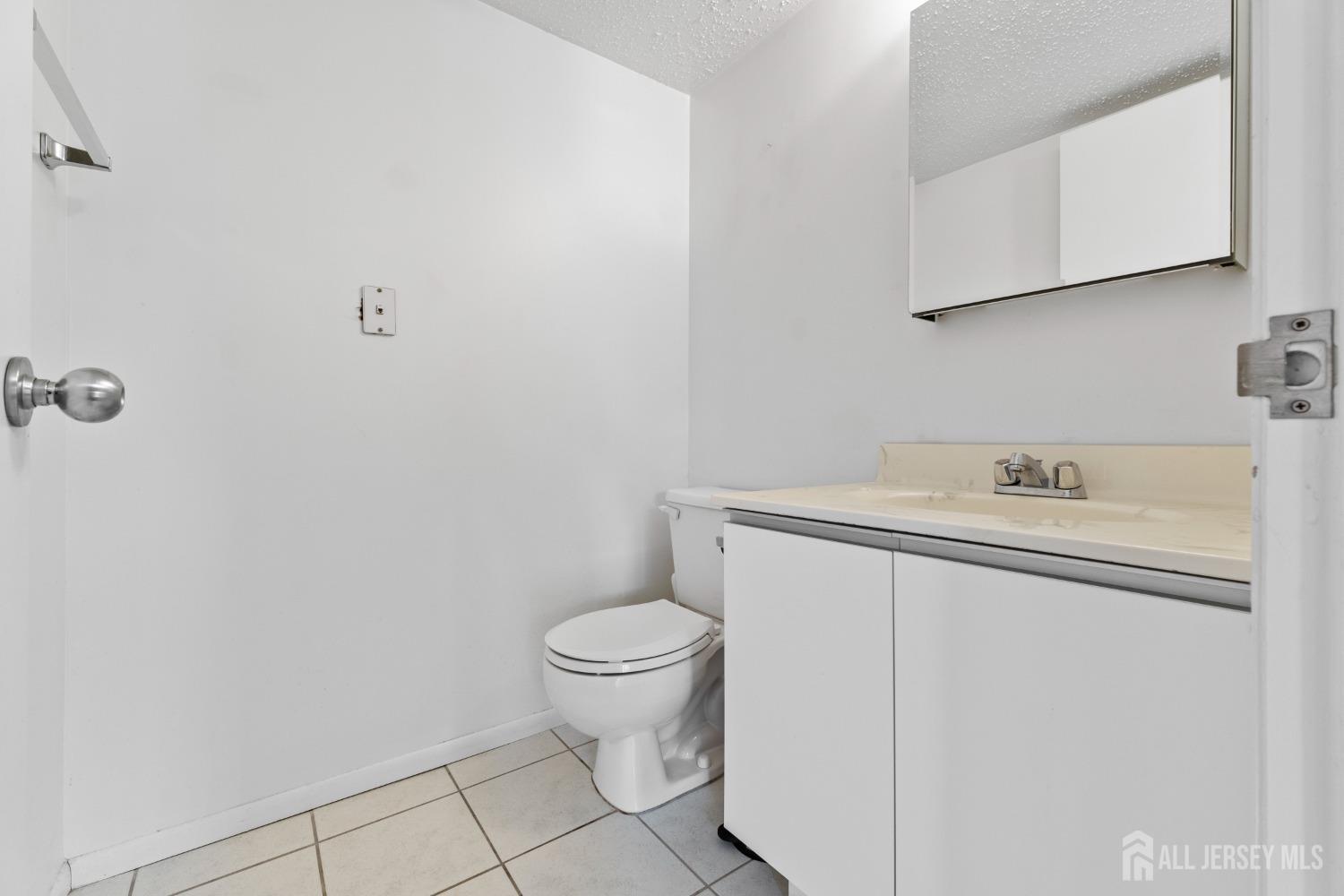 147 Linda Lane, Edison, NJ, 08820 image 12