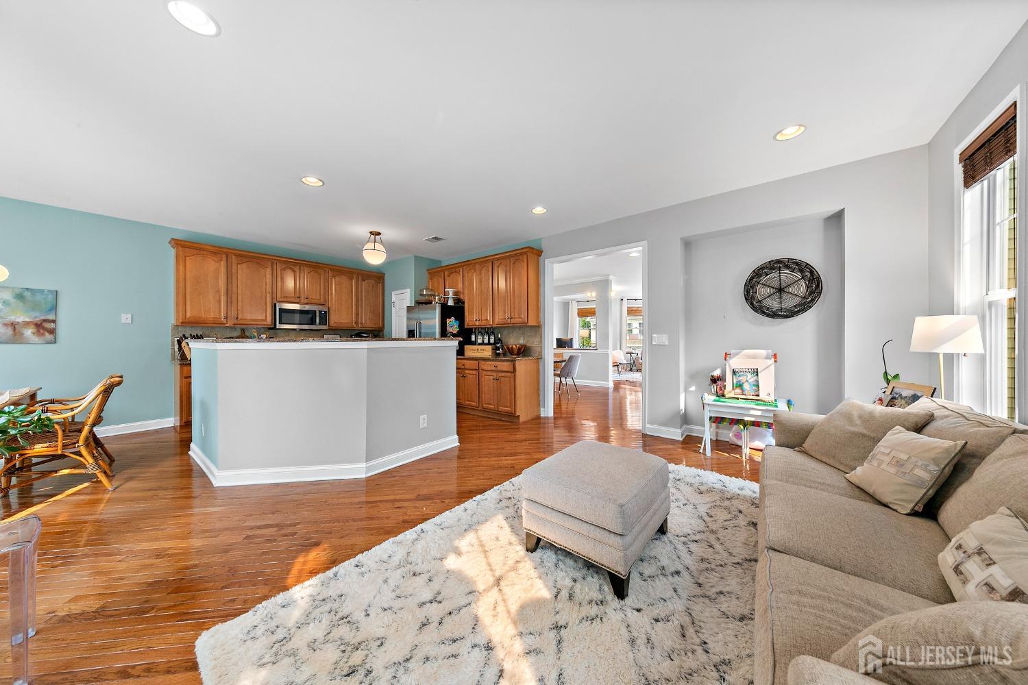 19 S Shore Drive, South Amboy, NJ, 08879 image 13
