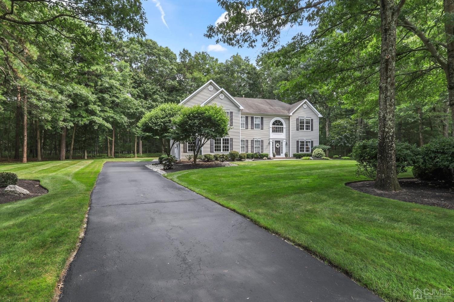 8 Iroquois Court, Colts Neck, NJ, 07722 image 6