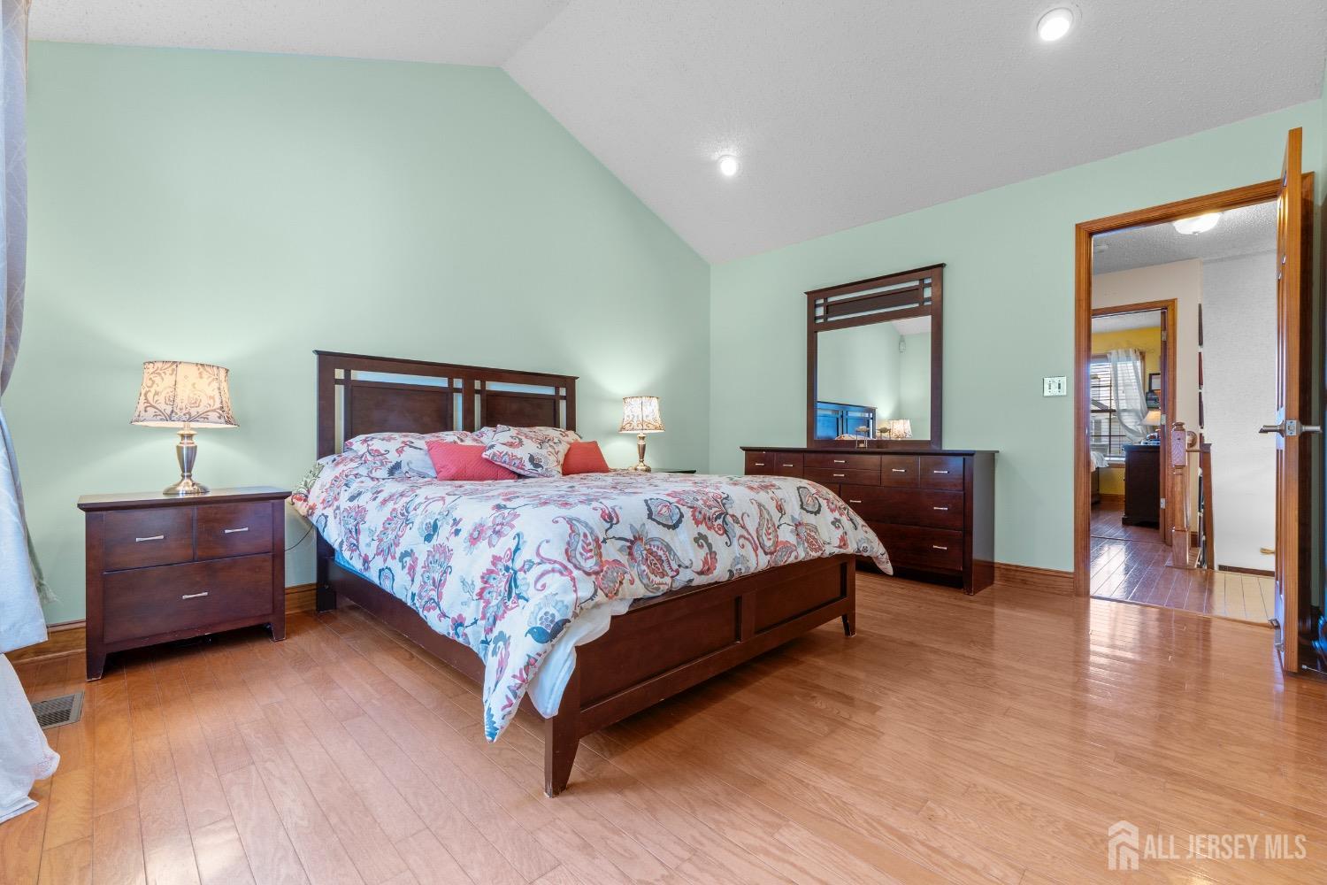 18 Tall Oaks Court, Old Bridge, NJ, 08857 image 25