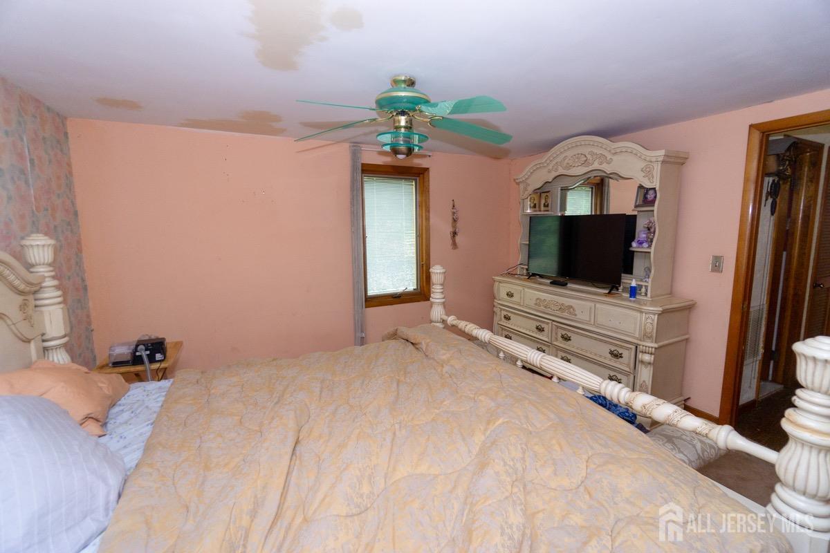 35 Barkalow Street, South Amboy, NJ, 08879 image 11