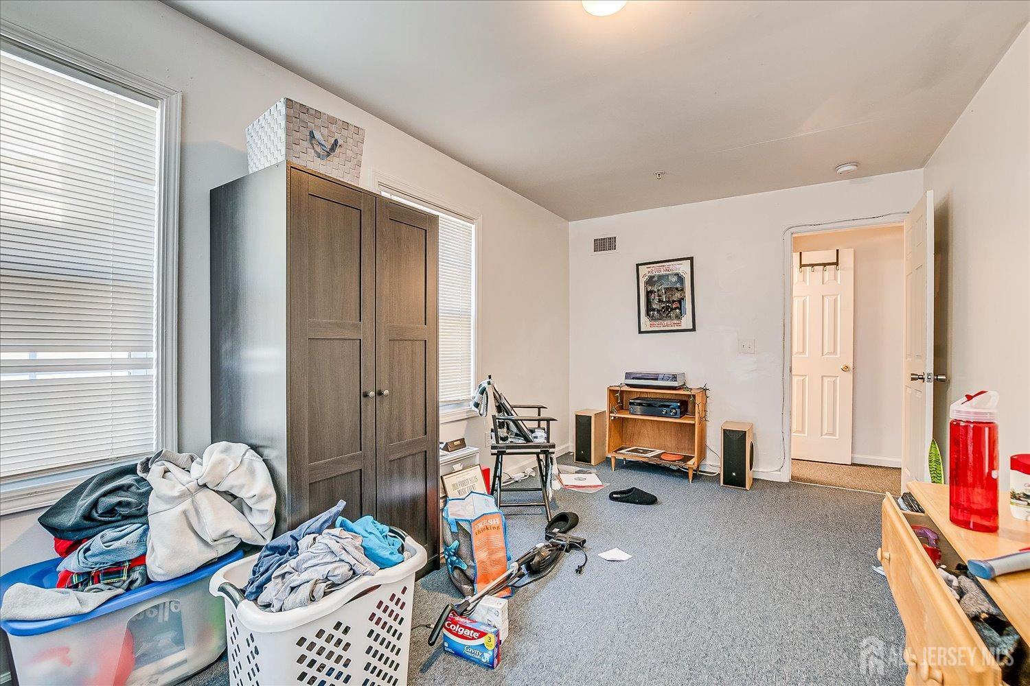 211 Hamilton Street, New Brunswick, NJ, 08901 image 40