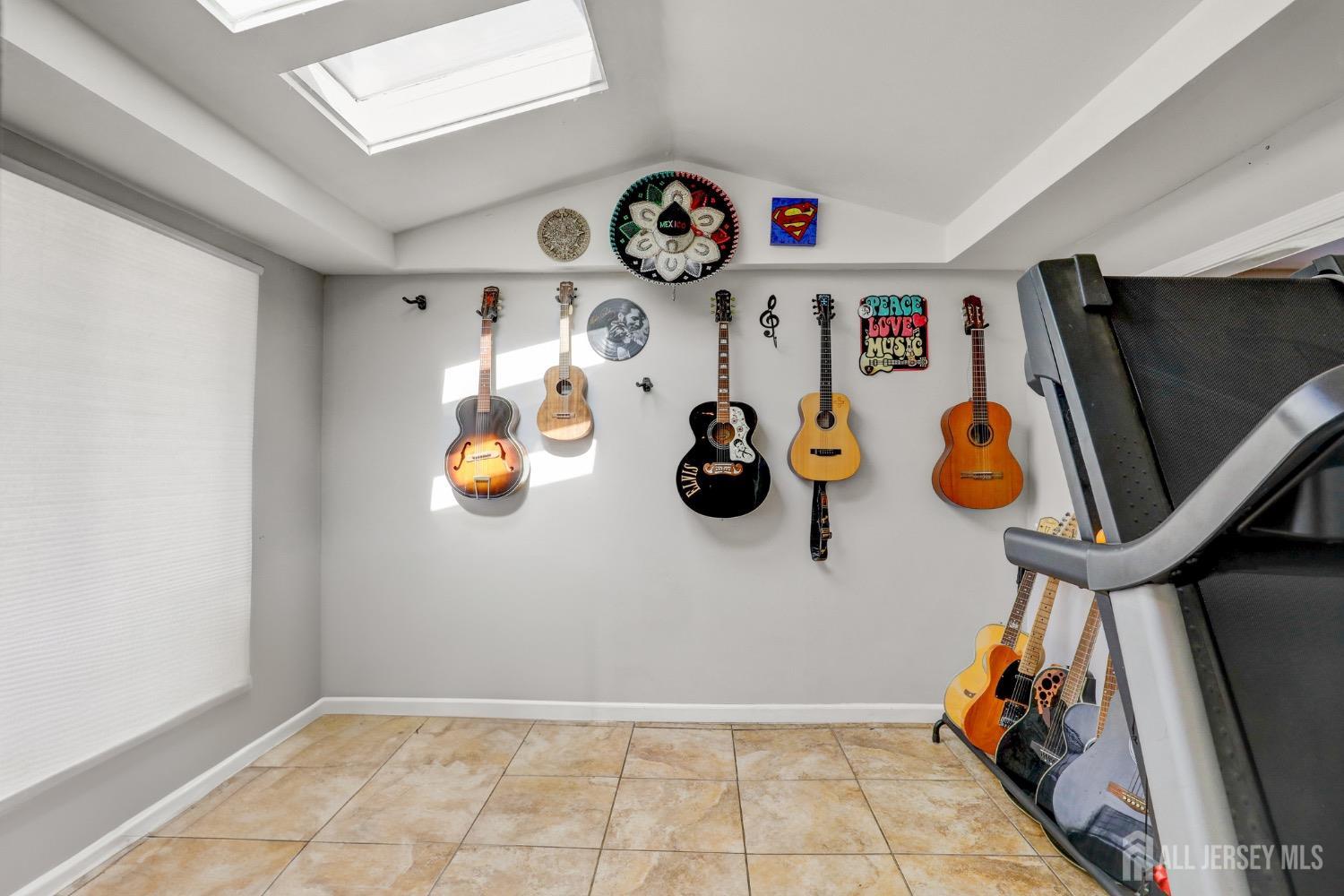 67 Maxwell Lane, Manalapan, NJ, 07726 image 11
