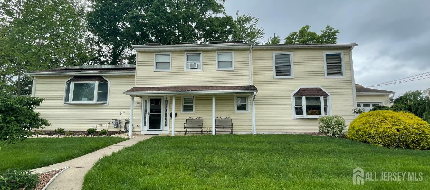 15 Creighton Circle, Old Bridge, NJ, 08857