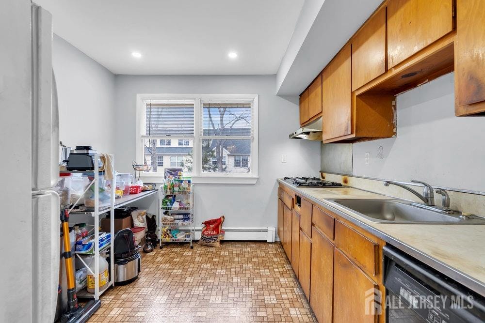 72 Carlton Avenue, Piscataway, NJ, 08854 image 20