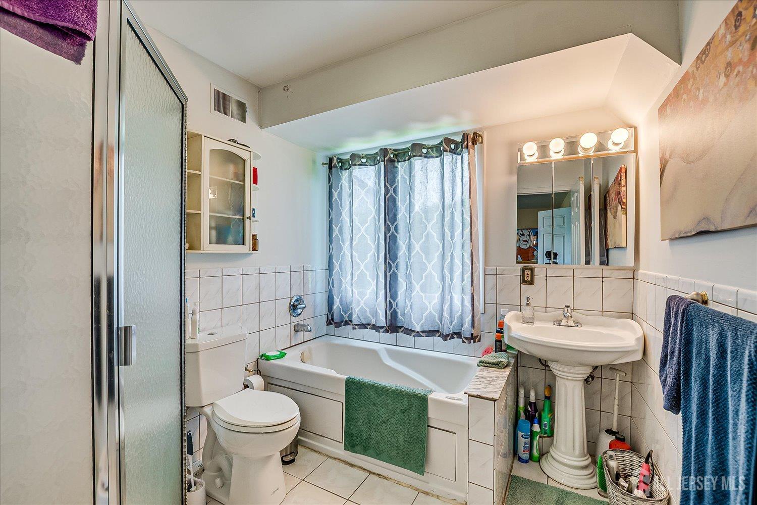 7 Vine Street, Jersey City, NJ, 07306 image 18