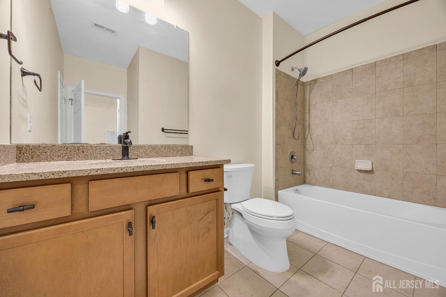 1425 Hudson Circle, Highland Park, NJ, 08904 image 16