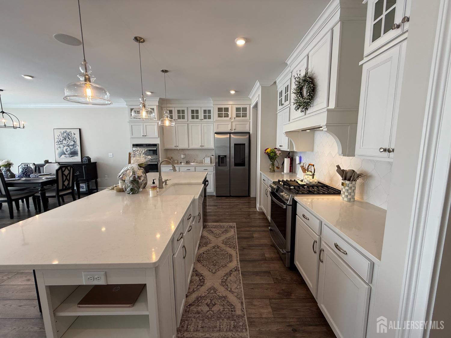 3504 Charleston Drive Image 2