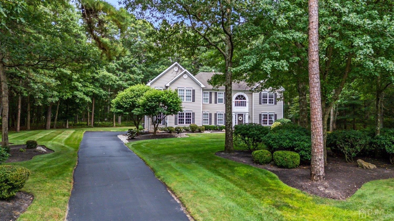 8 Iroquois Court, Colts Neck, NJ, 07722 image 57