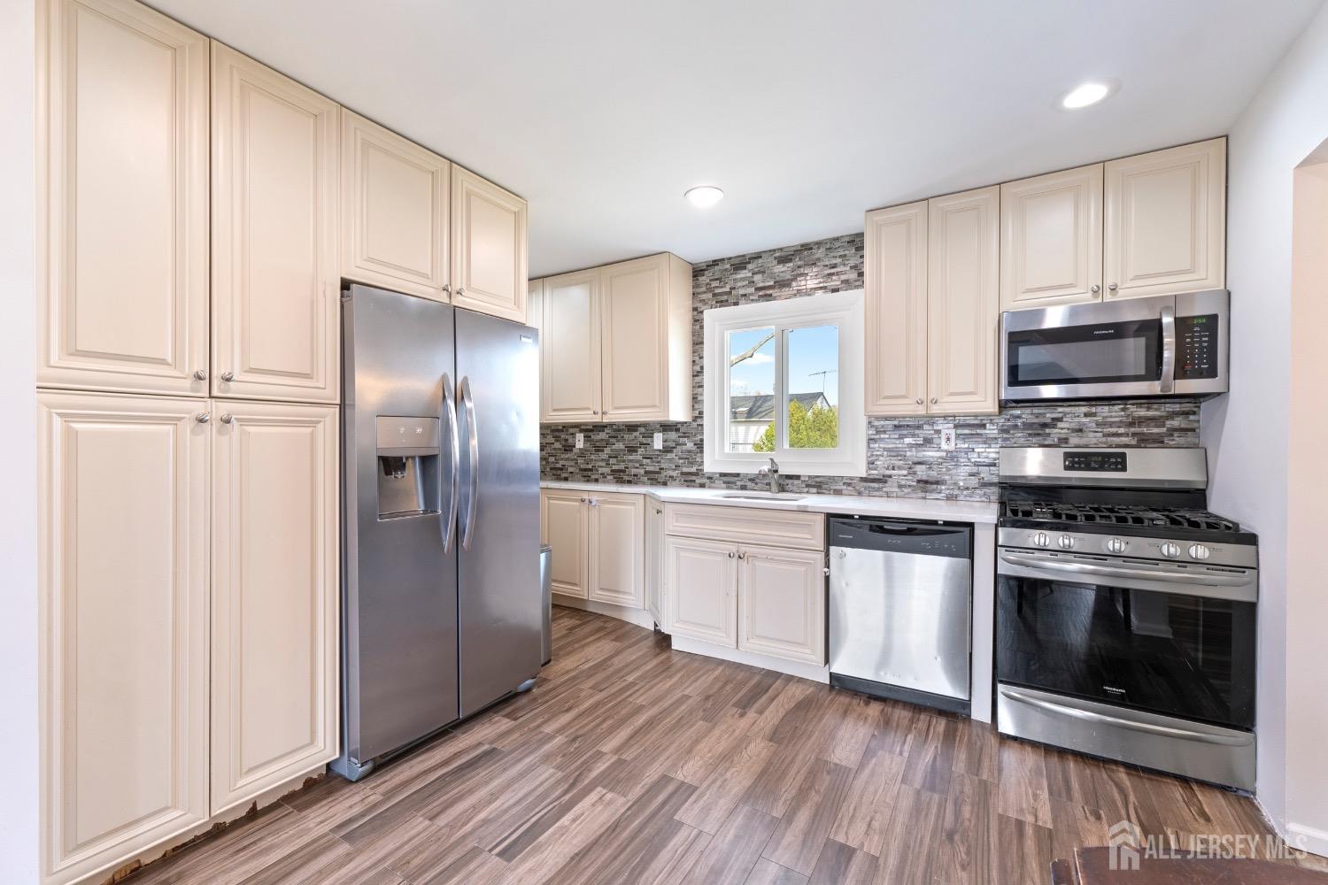 36 Diane Avenue, Old Bridge, NJ, 08857 image 12