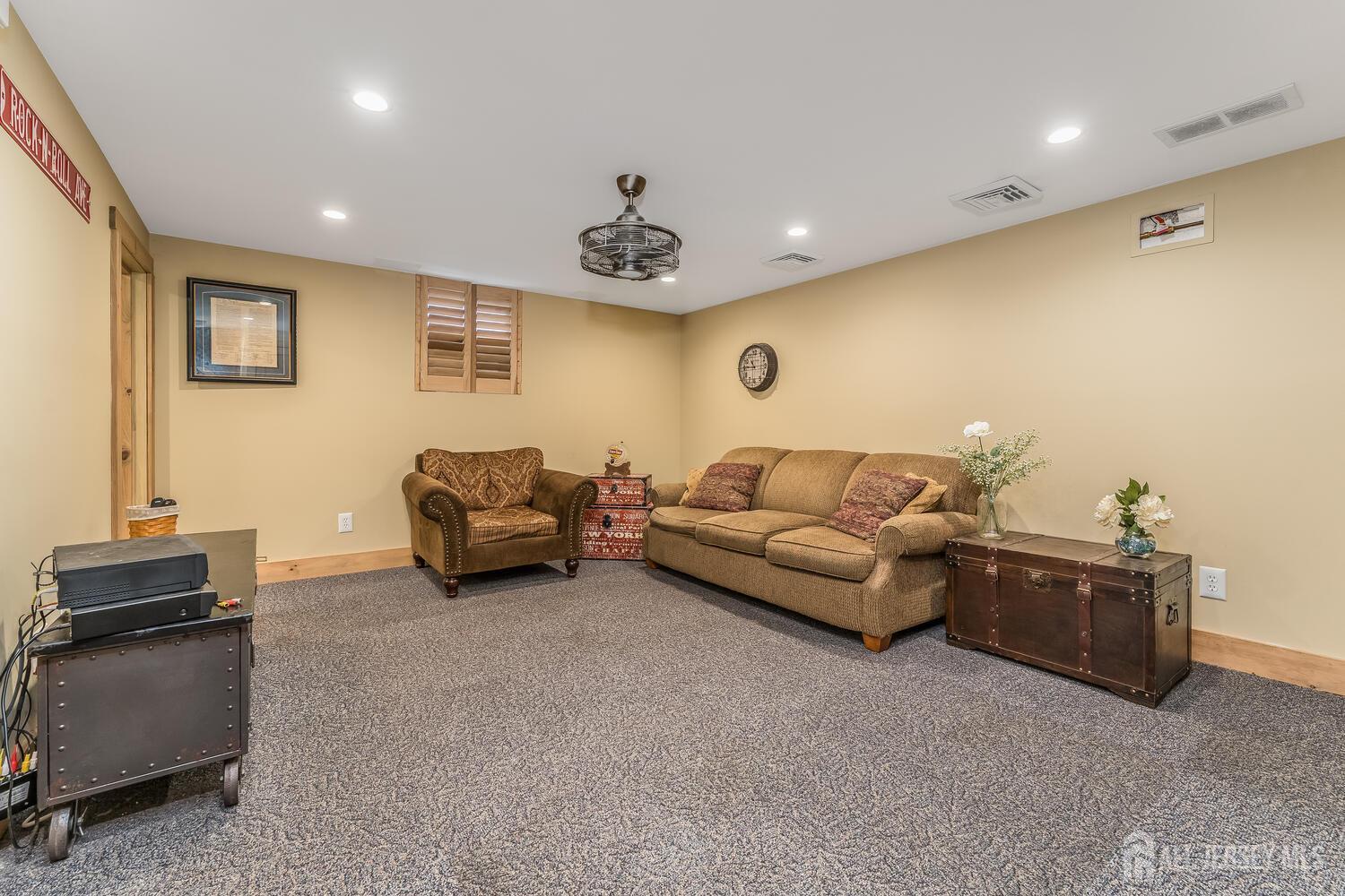14 Bonnie Brook Terrace, Middlesex, NJ, 08846 image 24
