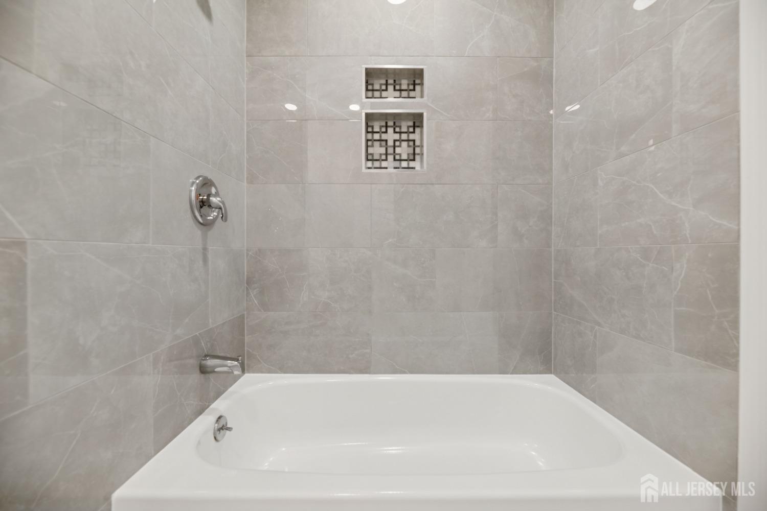 210 N 2nd Avenue, Highland Park, NJ, 08904 image 22