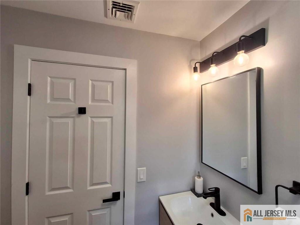 22 Macedulski Terrace, South Amboy, NJ, 08879 image 20