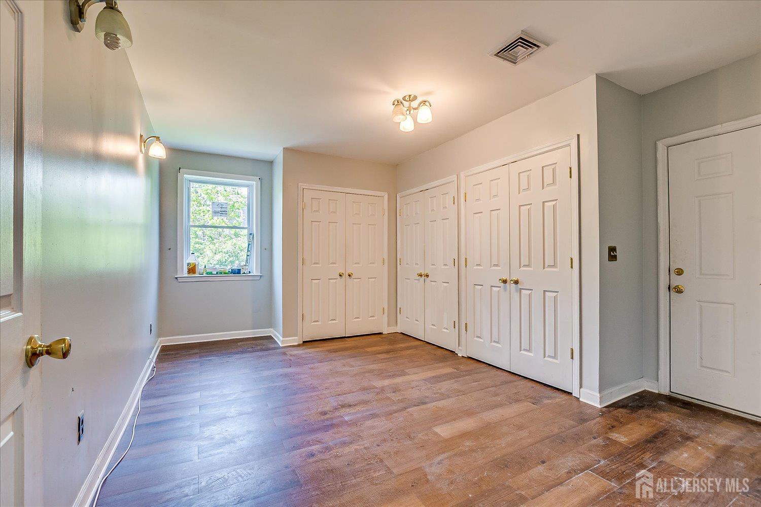 7 Vine Street, Jersey City, NJ, 07306 image 47