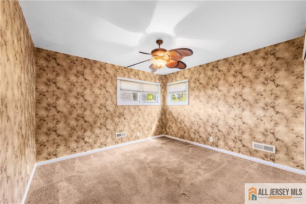 8 Farmbrook Drive, Old Bridge, NJ, 08857 image 16