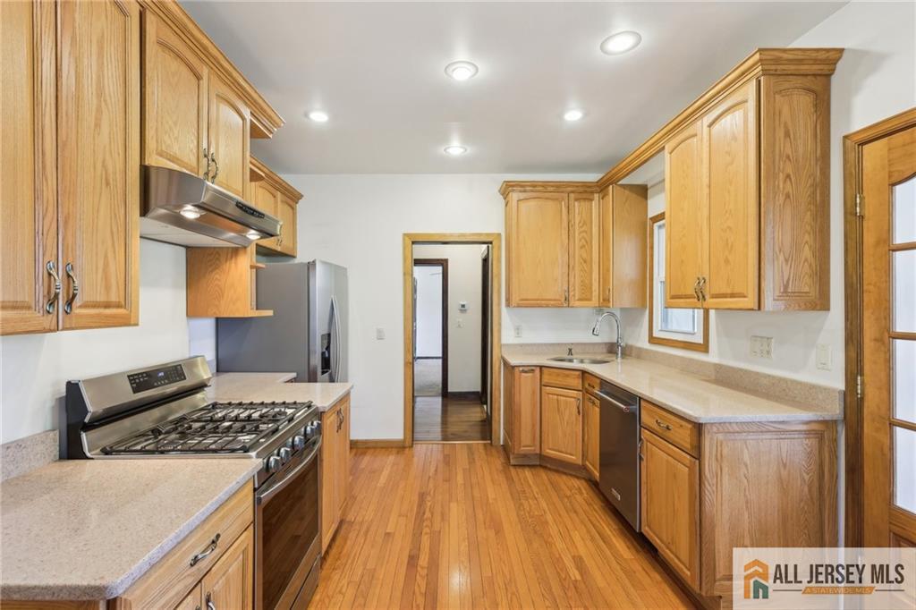 842 Perrineville Road, Millstone, NJ, 08535 image 10