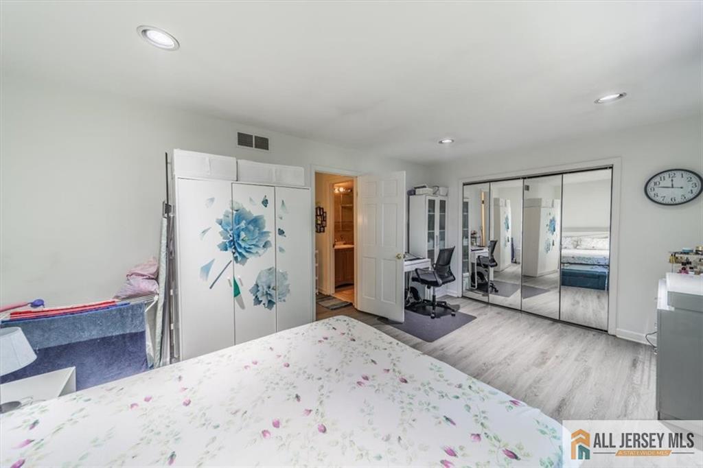 47 Pheasant Run 47, Edison, NJ, 08820 image 12
