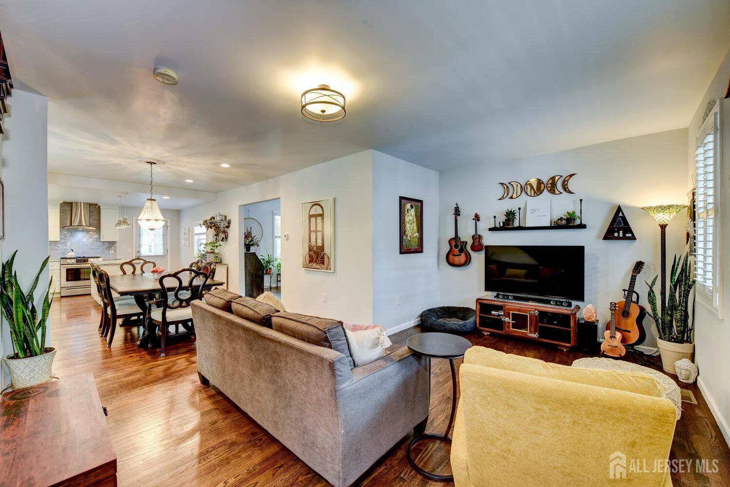 382 Highland Street, South Amboy, NJ, 08879 image 23