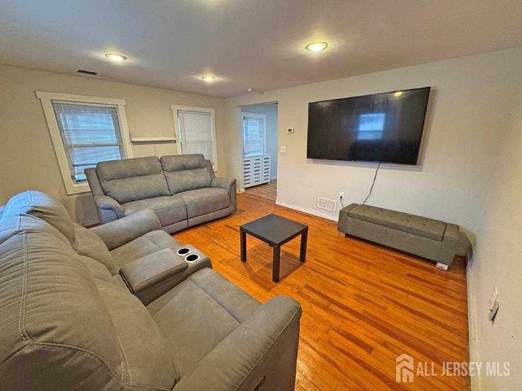 5 Martins Lane, Sayreville, NJ, 08872