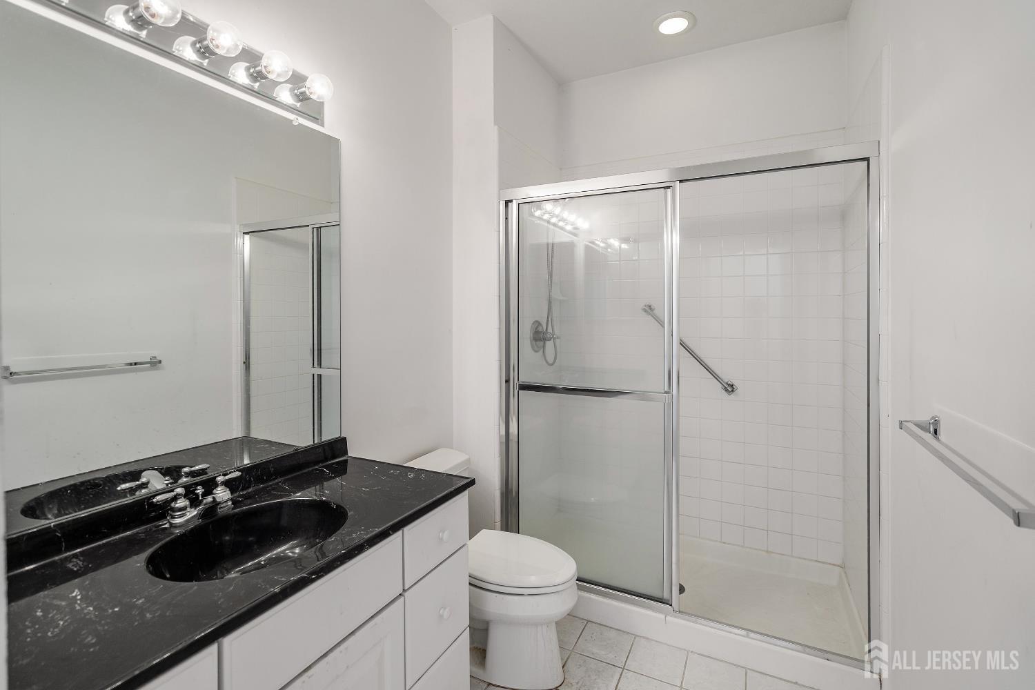 17 Severn Way, Monroe, NJ, 08831 image 26