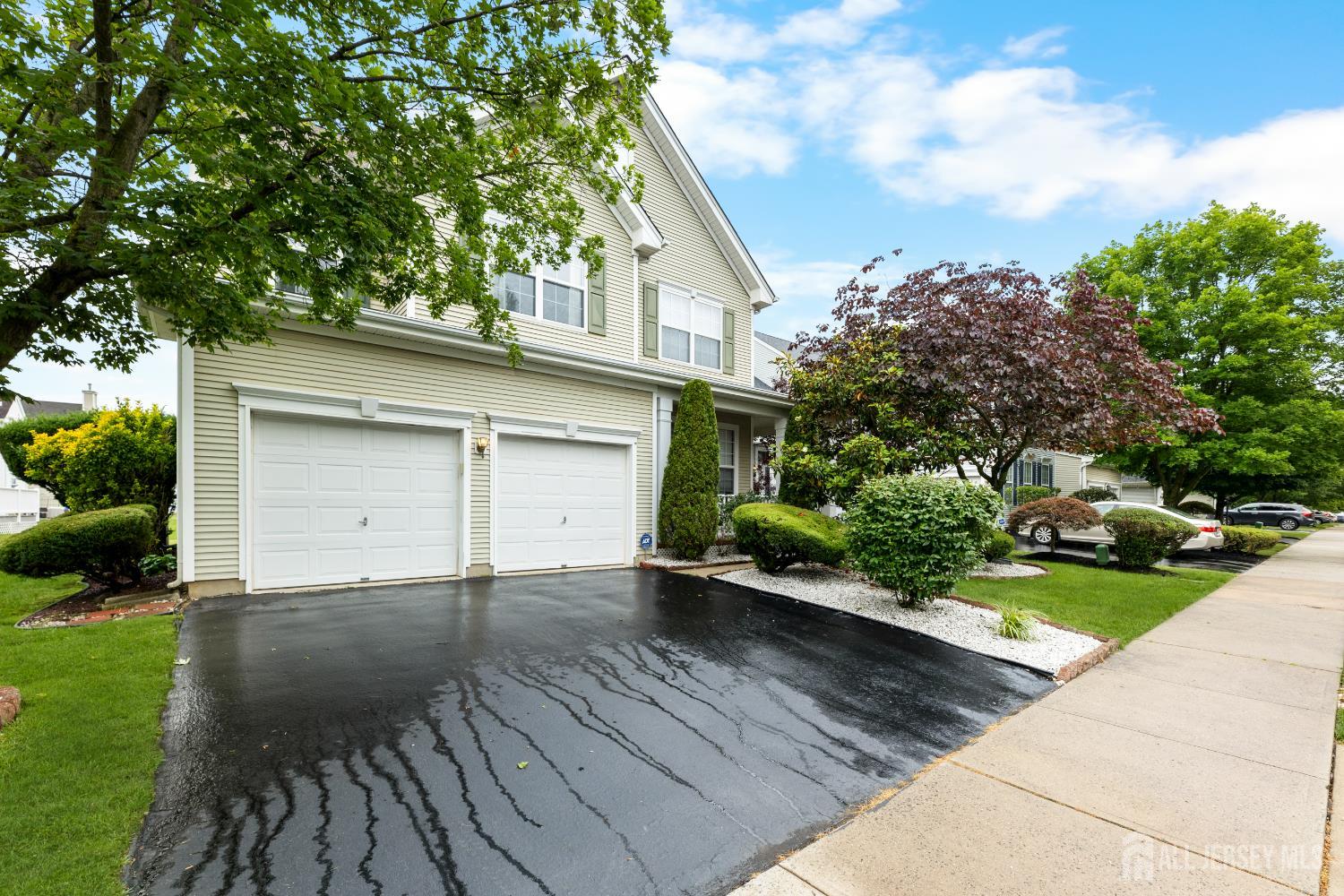 40 Elsie Drive Image 3