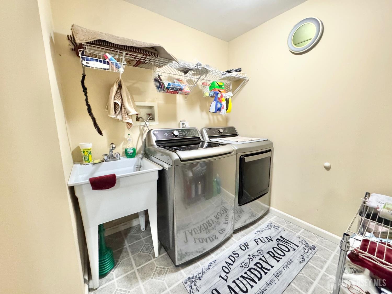 8 Woodmere Court, Old Bridge, NJ, 08857 image 26